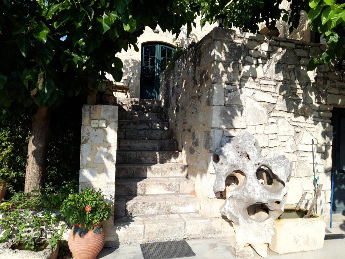 Villa Aloni Margarítesz Kültér fotó